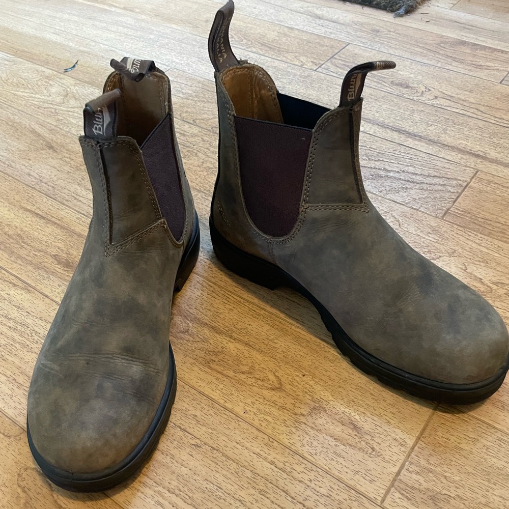 Blundstone 585 rustic brown W11 M9
